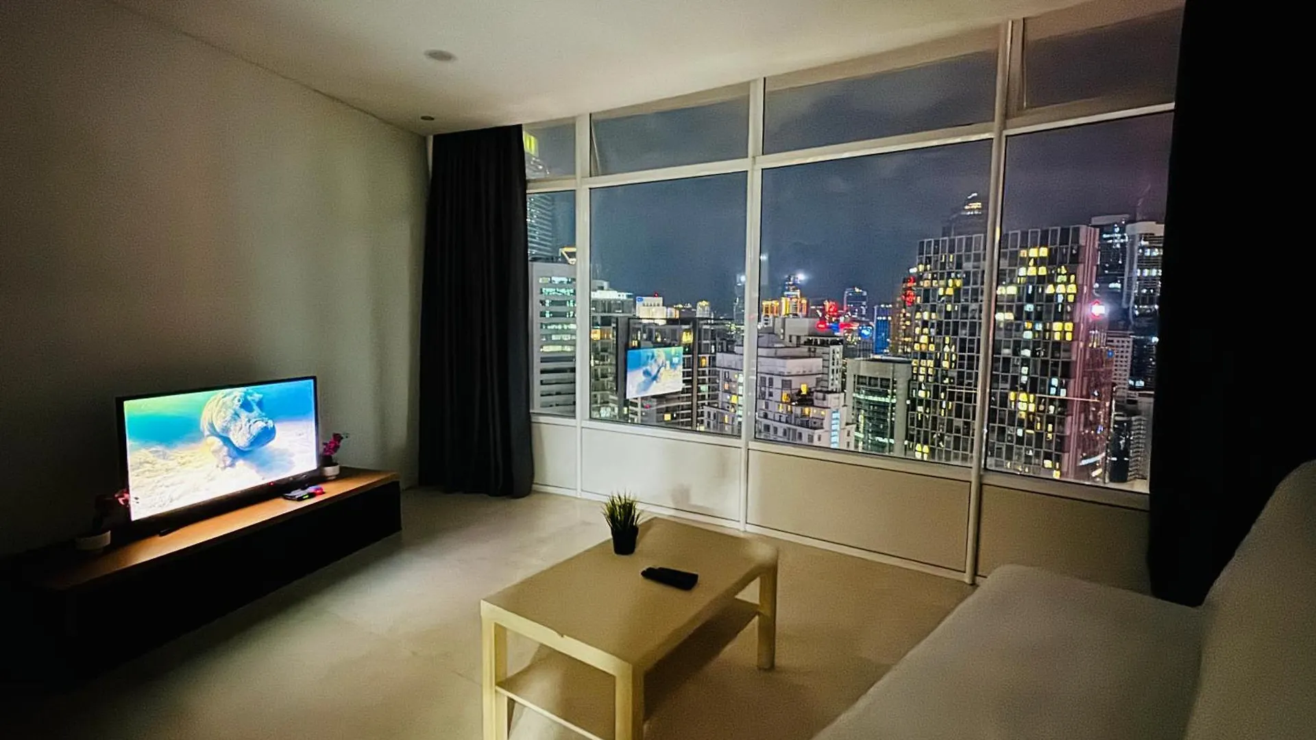 Vortex Suites Klcc 2Bedroom & 3Bedroom Apartment Kuala Lumpur