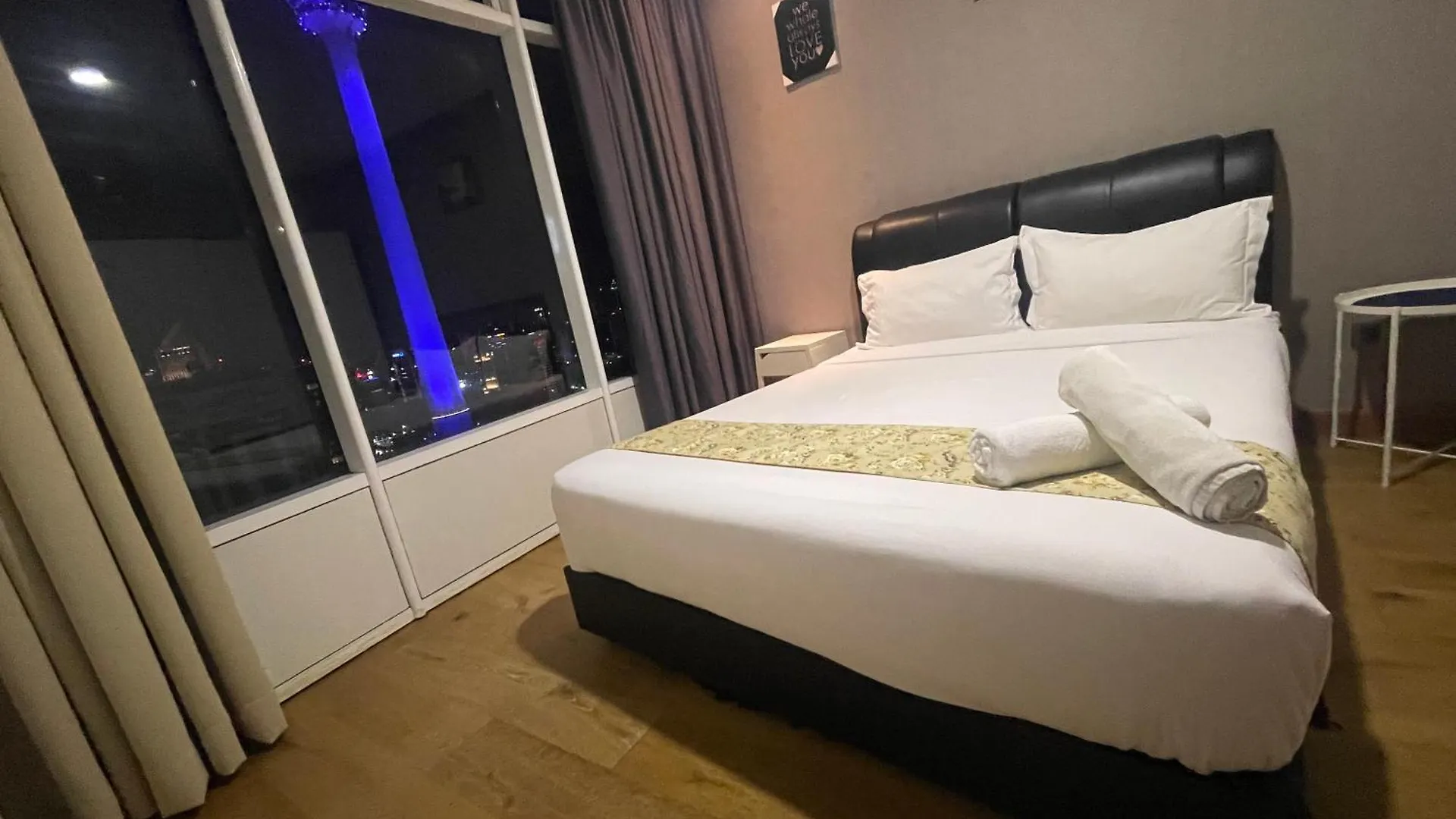 Vortex Suites Klcc 2Bedroom & 3Bedroom Apartment Kuala Lumpur